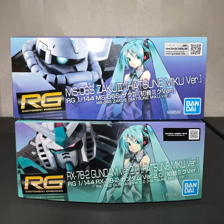 [BUNJANG] Bandai RG Hatsune Miku Gundam &amp; Zaku 2-Type Set / (하츠네 미쿠 Ver.)반다이 RG 미쿠 건담/자쿠 2종 세트
