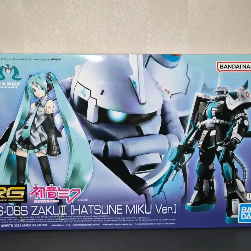 [BUNJANG] Bandai RG Hatsune Miku Gundam &amp; Zaku 2-Type Set / (하츠네 미쿠 Ver.)반다이 RG 미쿠 건담/자쿠 2종 세트