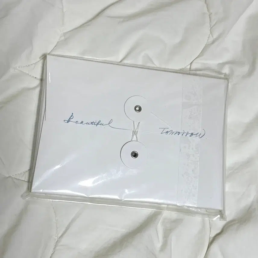 [BUNJANG] Park Ryusin Beautiful Tomorrow Postcard / 박료신 뷰티풀투모로우 엽서