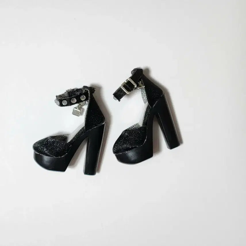 [BUNJANG] Fashion Royalty Platform Heels / 패션로얄티 구두