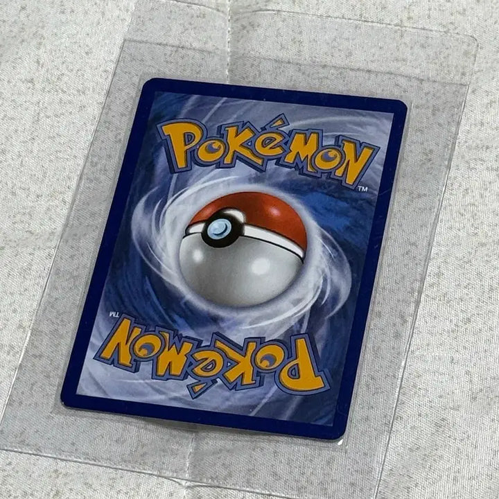 [BUNJANG] Pokemon Card Pikachu 30th Anniversary Card / 포켓몬카드 피카츄 30주년 카드 판매합니다!