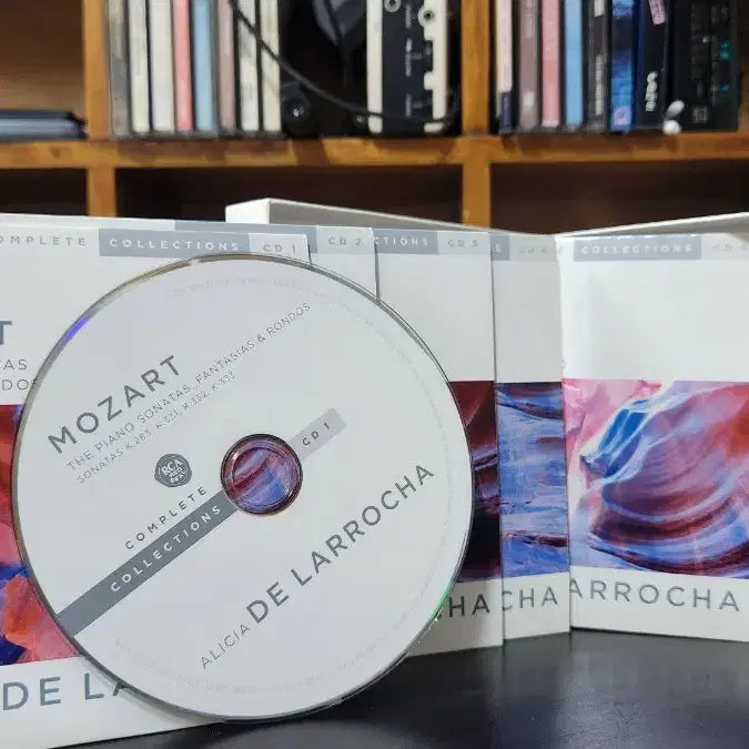 [BUNJANG] Mozart Piano Sonata Fantasia &amp; Rondo Alicia de Larrocha CD / 모차르트 피아노 소나타 판타지아 &amp; 론도 알리시아 데 라로차 CD