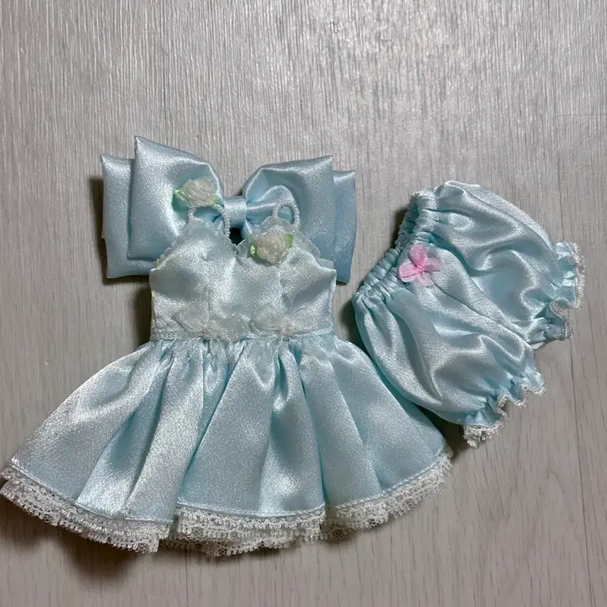[BUNJANG] Glitti USD Ball-Jointed Doll Dress Set (2 types) / 글리티님 구체관절 usd 드레스 2종 일괄 가격입니다