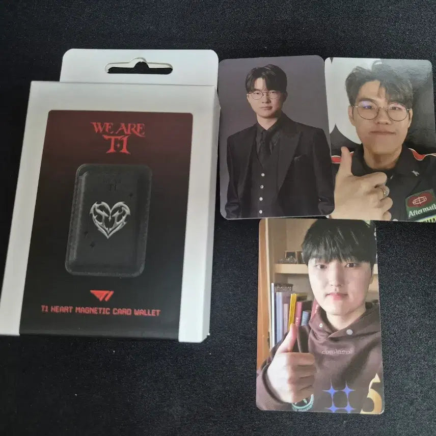 [BUNJANG] T1 Maxafe Card Wallet with Photocard / T1 티원 에이블리 맥세이프 카드지갑(도란 오너 페이커 페이즈 포토카드 증정)
