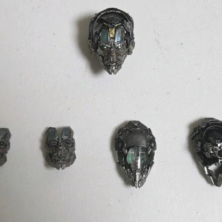 [BUNJANG] ThreeZero DLX Lockdown Custom Head Transformer / 쓰리제로 dlx 락다운 커스텀 헤드 트랜스포머
