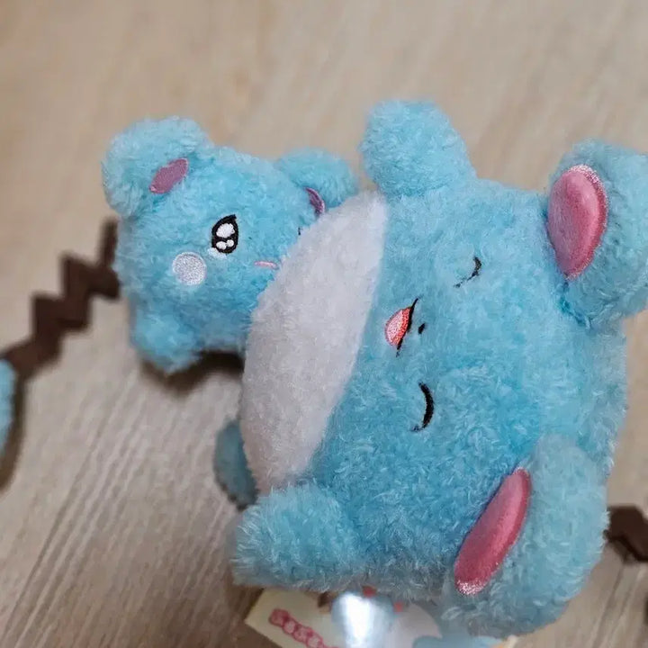 [BUNJANG] Pokemon "Crying Run &amp; Hug" Ruriri &amp; Marill Plush Set / 포켓몬 울면서 달려가 안기는 루리리&amp;마릴 인형