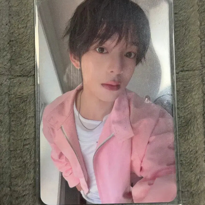 [BUNJANG] Run2U 1st Week Official Photocard (JooE) / 아홉 런투유 공방 포카 1주차 즈언