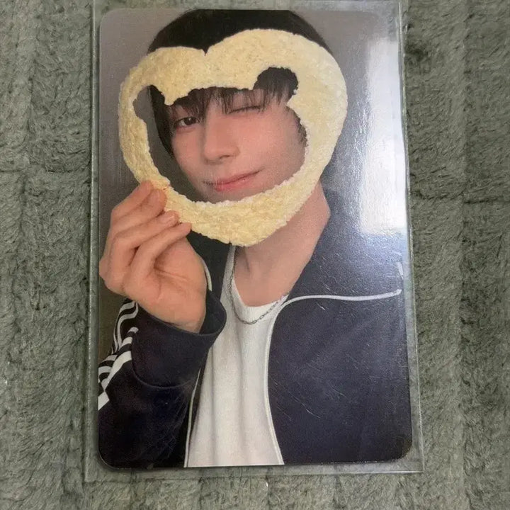 [BUNJANG] Seventeen Run to You Official Photocard - 2nd Week (Park Han) / 아홉 런투유 공방 포카 2주차 박한