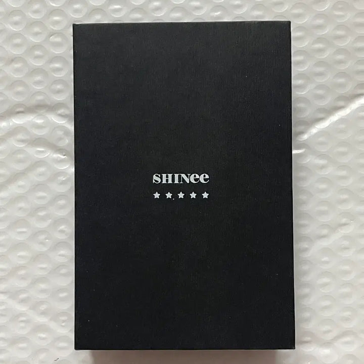 [BUNJANG] SHINee 2018 Tokyo Dome Fanmeeting Fanclub Exclusive Keychain / 2018 샤이니 도쿄돔 팬미팅 팬클럽 입장 선물 키링