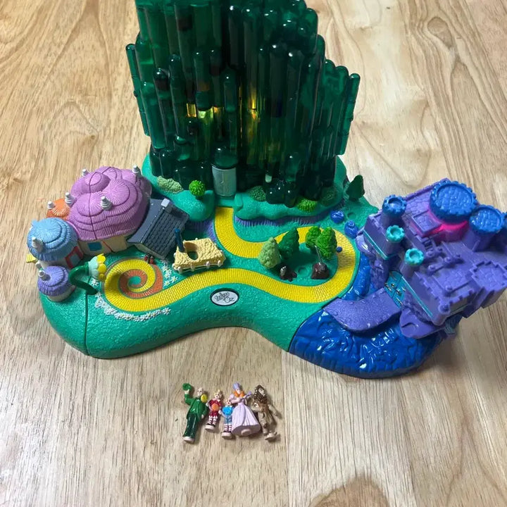 [BUNJANG] LightUp Wizard of Oz Polly Pocket with Polly Doll / (라이트업)폴리포켓 오즈의 마법사 폴리돌 포함