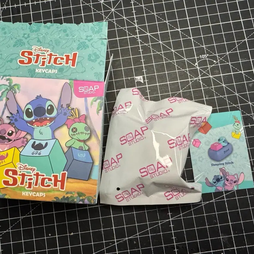 [BUNJANG] Tinyville Disney Stitch Sleeping Random Keyring / 타이니빌 디즈니 스티치 키캡 랜덤 키링 슬리핑