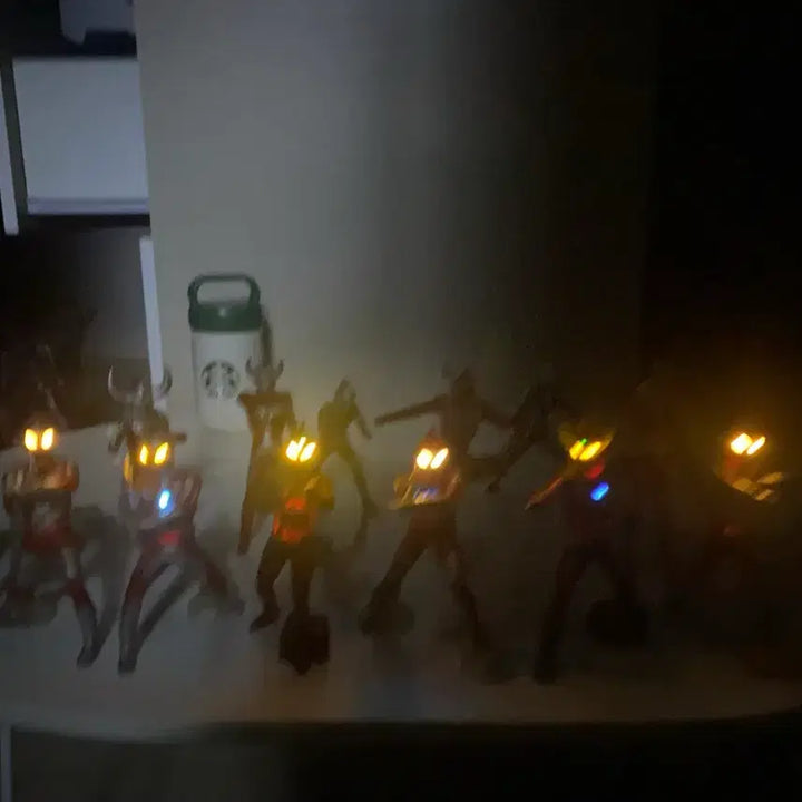 [BUNJANG] Ultraman 15 Figure Bundle Set / 울트라맨 피규어 15종 일괄판매
