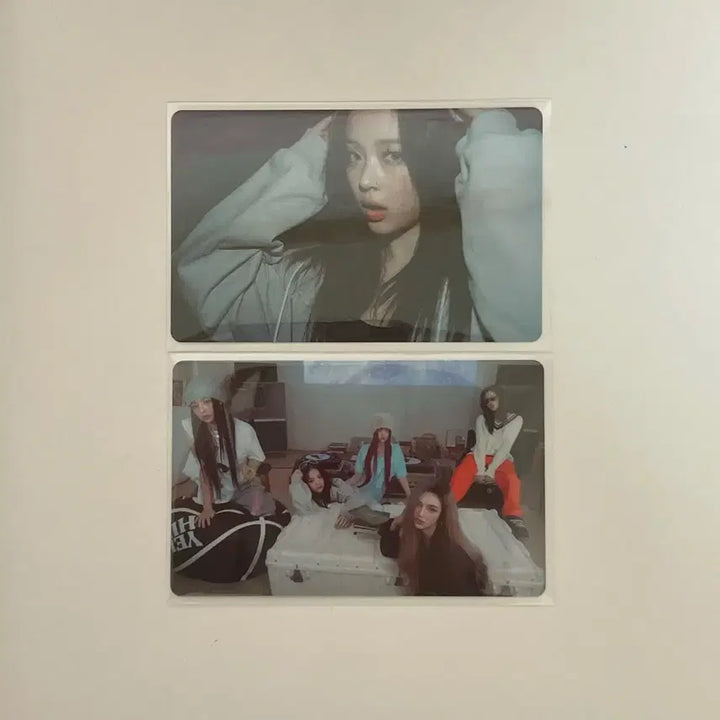 [BUNJANG] NewJeans Hanni/Group House of Smile Weverse Shop POB Photocard Set / 뉴진스 하니 단체 포카 2장 하우스윗 스탠다드 위버스샵 특전 NJZ 엔제이지 공방