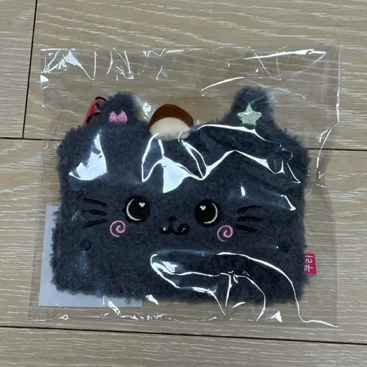 [BUNJANG] NCT WISH Riku Kuri Pouch Coin Purse Sealed / 엔시티위시 쿠리 파우치 동전지갑 미개봉 리쿠 위시돌