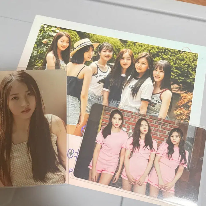 [BUNJANG] GFRIEND Parallel Universe Album / 여자친구 귀를 기울이면 앨범 판매합니다.