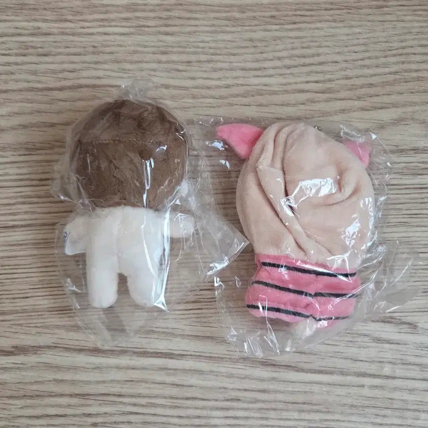 [BUNJANG] Lee Junho Piglet Keyring 10cm Plush Set (Sealed) / (미개봉 세트) 이준호 인형 잊쁘니 10cm 피글렛 키링