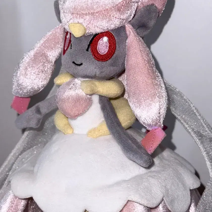 [BUNJANG] 2014 Pokemon Center Limited Edition Mega Diancie Plush / 2014 포켓몬센터 한정판 메가디안시 인형