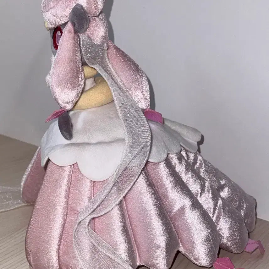 [BUNJANG] 2014 Pokemon Center Limited Edition Mega Diancie Plush / 2014 포켓몬센터 한정판 메가디안시 인형