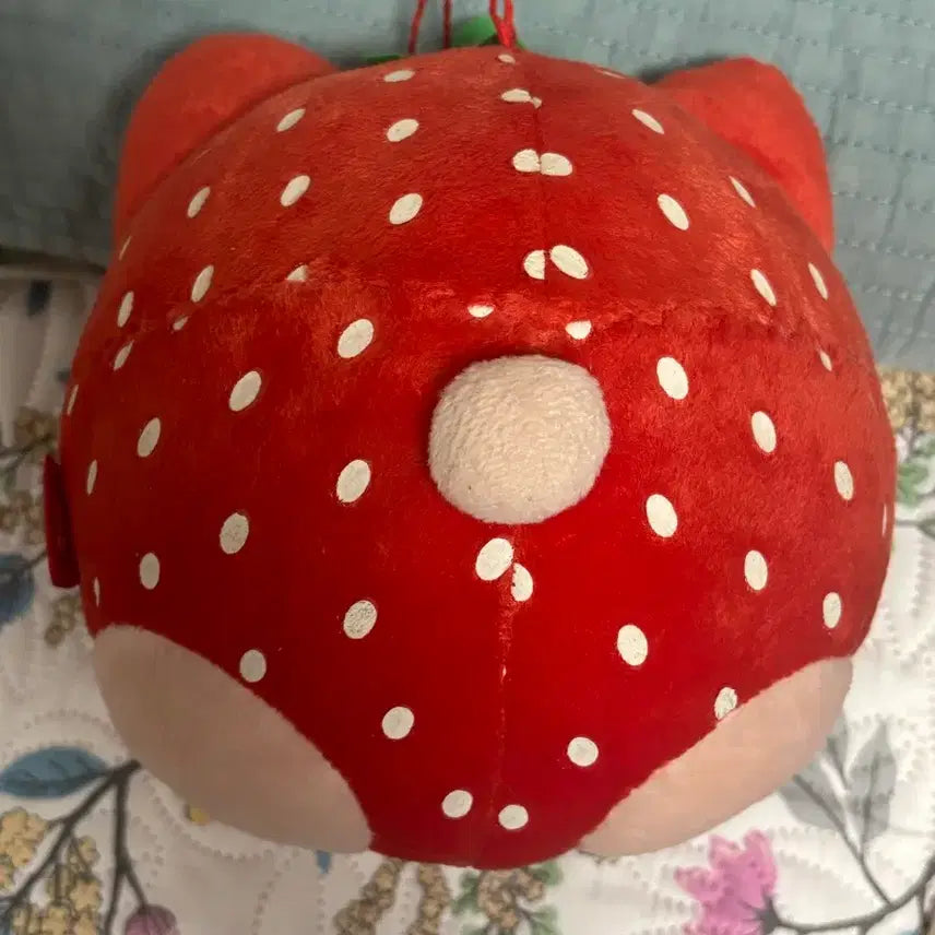 [BUNJANG] Vintage Strawberry Kitty Doll (Rare) / 고전 딸기 키티 인형 (레어)