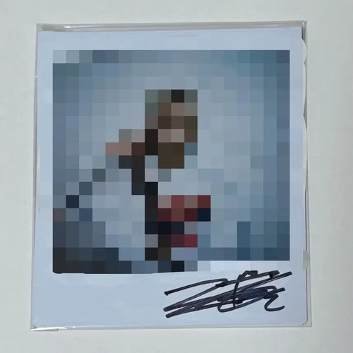 [BUNJANG] OMEGA X Jaehan Signed Polaroids / 오메가엑스 재한 싸폴 싸인 폴라