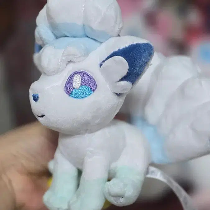 [BUNJANG] Alolan Vulpix Pokemonfit Plush / 알로라 식스테일 포켓몬핏 현물 국내배송