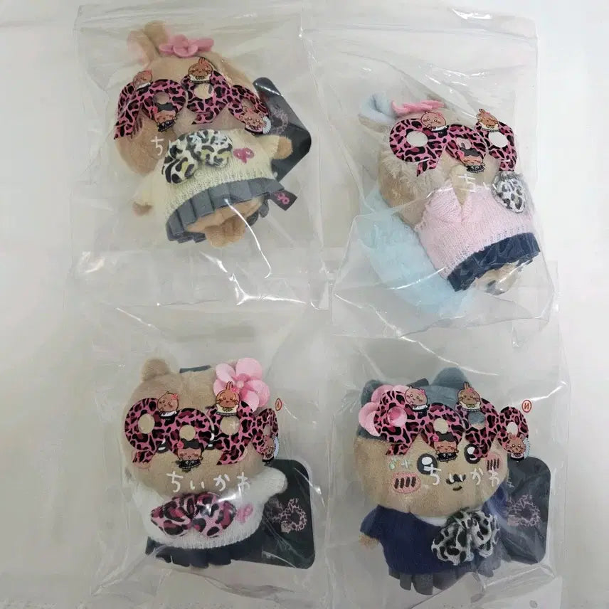 [BUNJANG] Chiikawa x YZ 9090 Collaboration Gyaru Mascot Full Set of 4 / 치이카와 9090 콜라보 갸루 마스코트 4종 풀세트