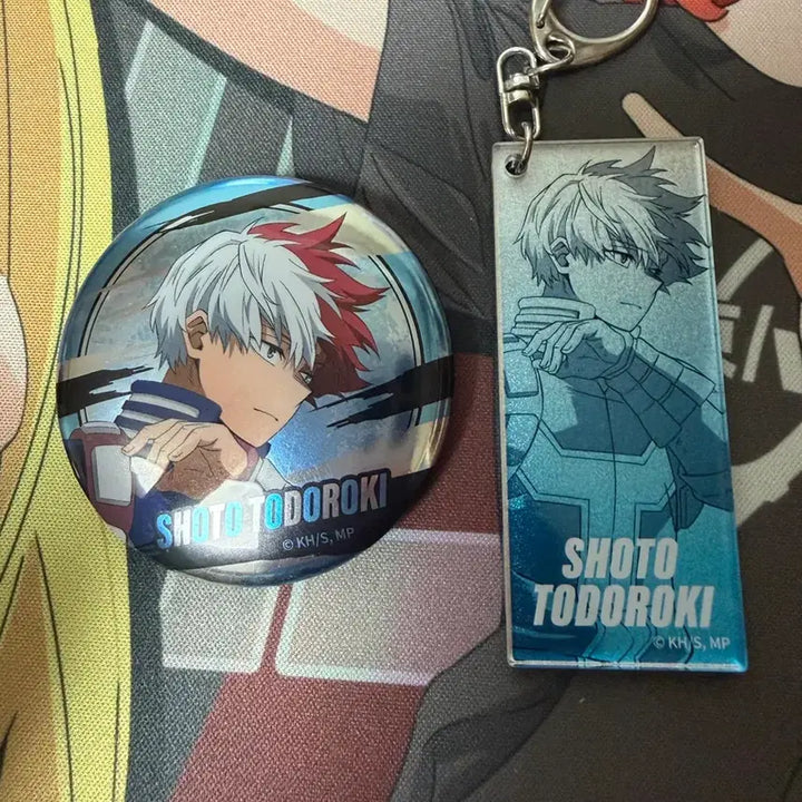 [BUNJANG] My Hero Academia Todoroki Shoto Keychain &amp; Can Badge Bundle (Shibuya Pop-up) / 나히아 토도로키 쇼토 키링 캔뱃지 일괄 (시부야 팝업)