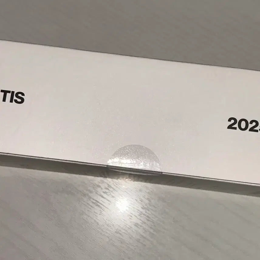 [BUNJANG] Kortiz Official Lightstick (Sealed) / 미개봉, 포카포함 ) 코르티스 응원봉 판매 양도