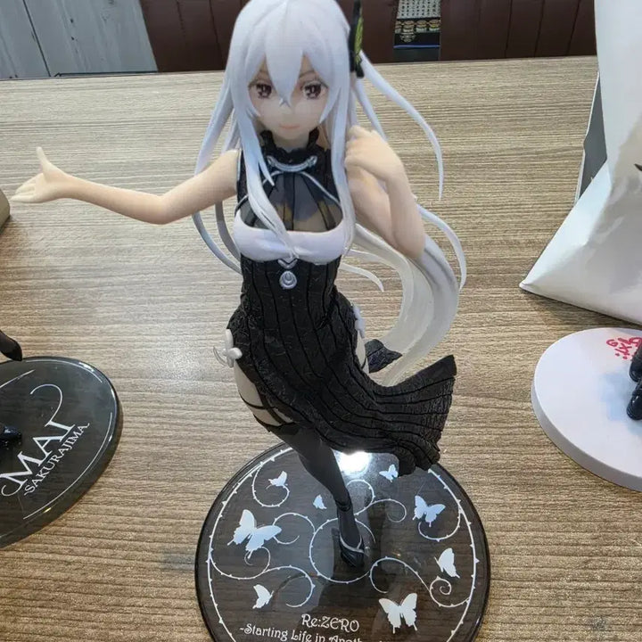 [BUNJANG] Re:Zero Echidna China Dress Ver. Figure / 에키드나 차이나 드레스Ver.피규어