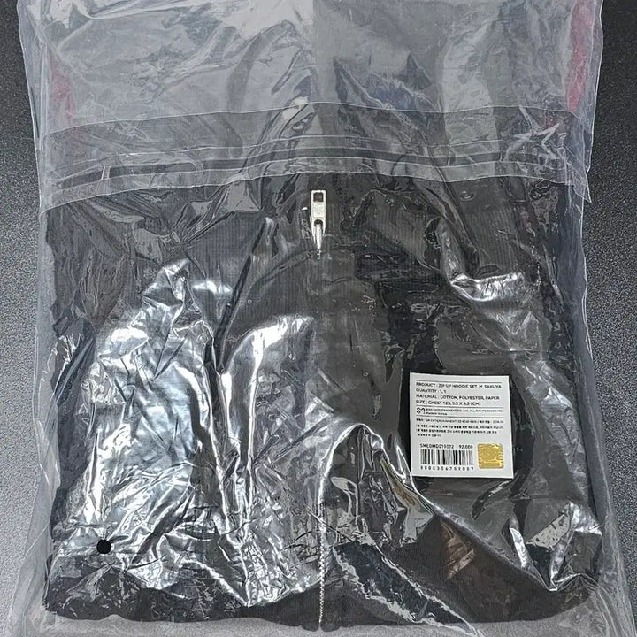[BUNJANG] NCT WISH Sakurya M Zip Up Hoodie Set with Photocard / 미개봉)NCT WISH 엔시티위시 오드 투 러브 오투럽 후드 후디 사쿠야 M Ode to love