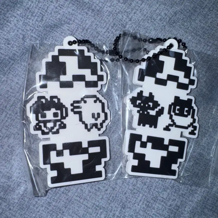 [BUNJANG] Tamagotchi x Paul Frank Collaboration Gacha Bundle / 다마고치X폴프랭크 콜라보 가챠 일괄 주댕치