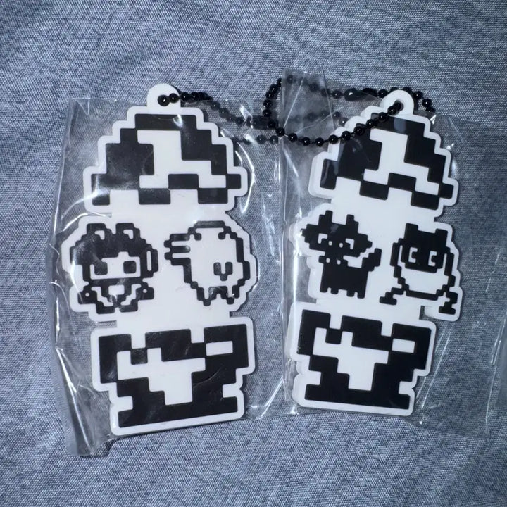 [BUNJANG] Tamagotchi x Paul Frank Collaboration Gacha Bundle / 다마고치X폴프랭크 콜라보 가챠 일괄 주댕치