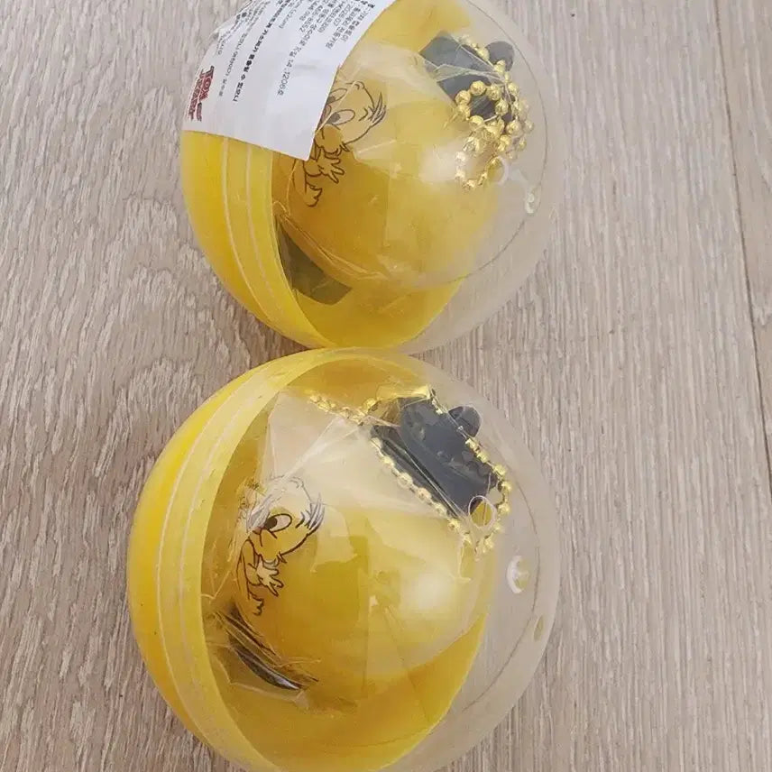 [BUNJANG] Tom and Jerry Pop-up Limited Edition Light-Up Lantern Charm Duck Gachapon / 미개봉)톰과 제리 팝업 한정 불 들어오는 풍등 전등 키링 오리 가챠