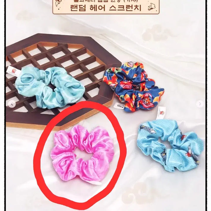 [BUNJANG] Tom and Jerry Traditional Pattern Hair Scrunchie / 미개봉)톰과제리 팝업 전통 무늬 헤어 스크런쳐 머리끈