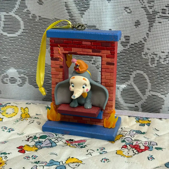 [BUNJANG] Disney Dumbo Circus Ornament 2022 / 2022 디즈니 덤보 서커스 오너먼트