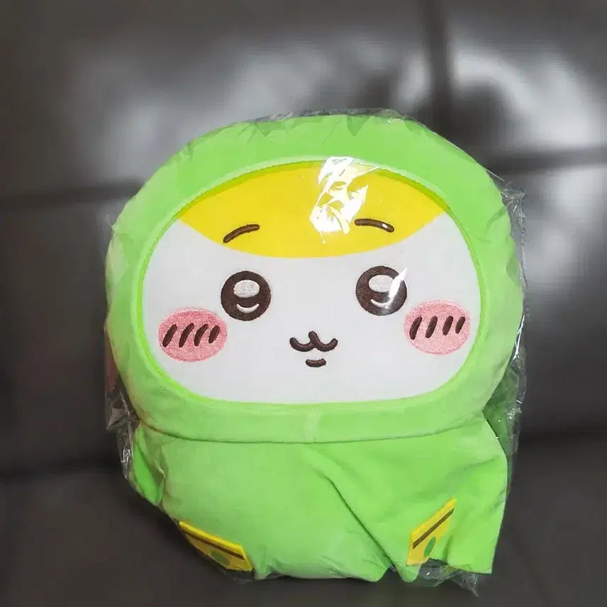 [BUNJANG] Chiikawa Rainy Day Frog Raincoat Plush Doll (30cm) / 치이카와 비 오는 날