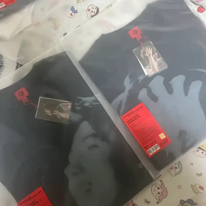 [BUNJANG] CORTIS 26 TOUR Juhoon Seonghyeon Photocard T-Shirt (Sealed) / CORTIS 26 TOUR 포토 티셔츠 (Juhoon M / Seonghyeon M, L) 미개봉