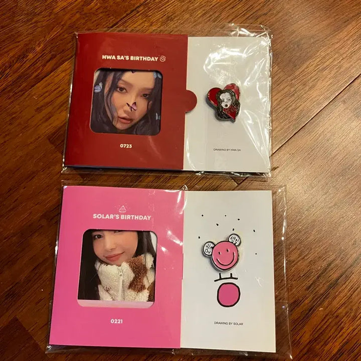 [BUNJANG] Mamamoo Solar Hwasa Birthday Badge Bundle Set / 마마무 솔라 화사 생일 뱃지