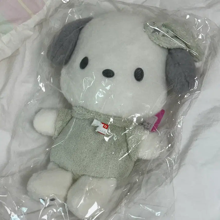 [BUNJANG] Sanrio Pochacco Pajama Plush Doll / 포차코 잠옷 누이 인형