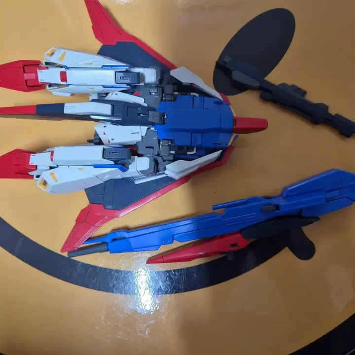 [BUNJANG] MG Zeta Gundam 2.0 (Partially Assembled) / mg 제타건담 2.0 가조립 팝니다