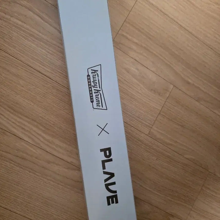[BUNJANG] PLAVE Crispy Cream Collaboration Poster / 크리스피크림 X PLAVE 콜라보 도넛 포스터