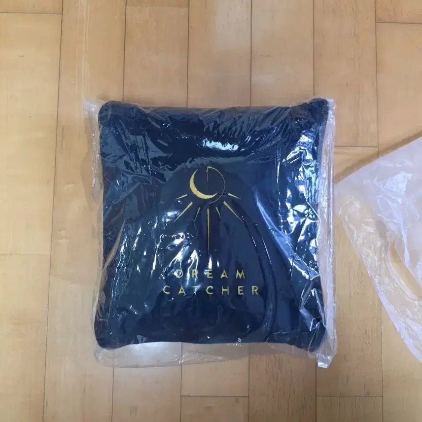 [BUNJANG] Dreamcatcher Cushion, Blanket / 드림캐쳐 쿠션, 담요