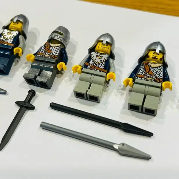 [BUNJANG] LEGO Castle Old LEGO Minifigure / 레고 캐슬 뉴캐슬 올드레고 미니피규어