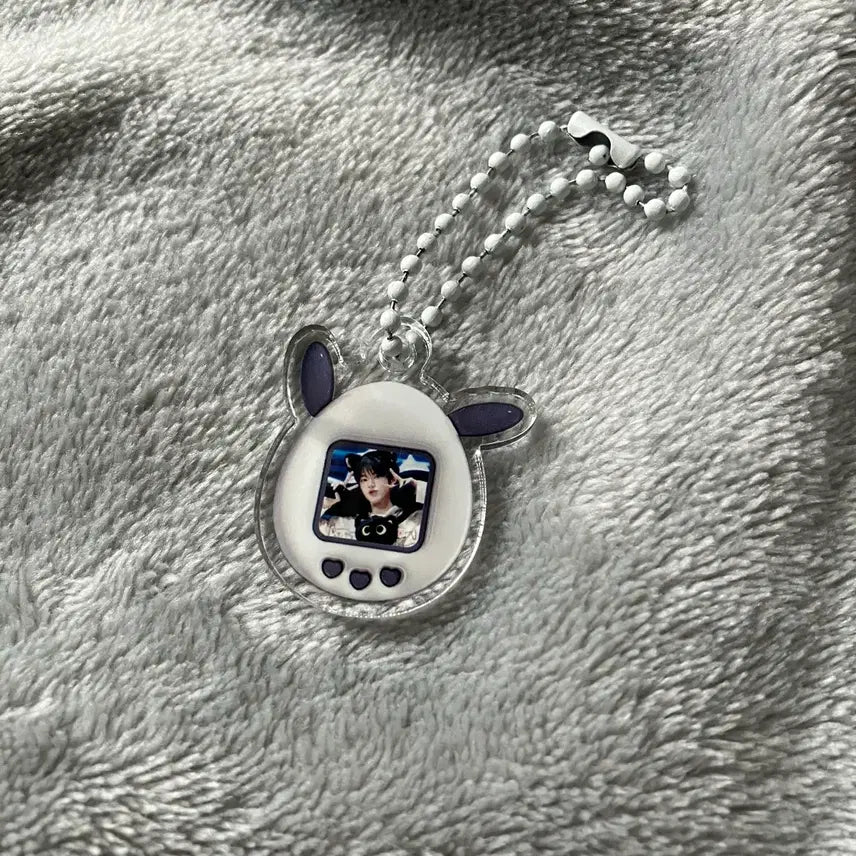 [BUNJANG] TWS Dohyun Tamagotchi Keychain / 투어스 도훈 다마고치 키링 TWS