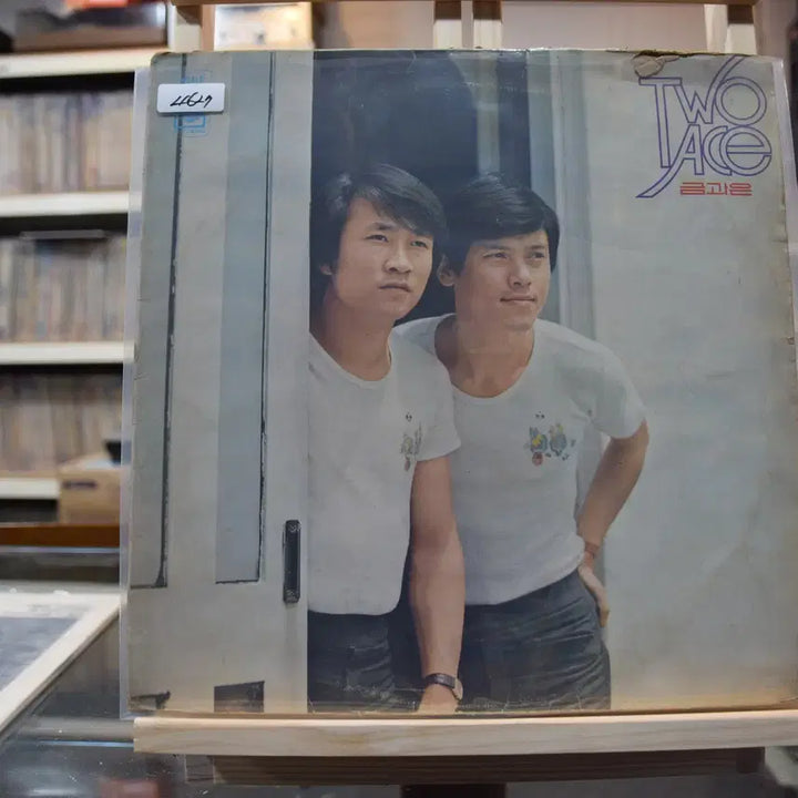 [BUNJANG] Geumgwa Eun "Byeo-l Soge dul-i Seo" Vinyl Record / 금과은 니어민트 : 빗속을둘이서