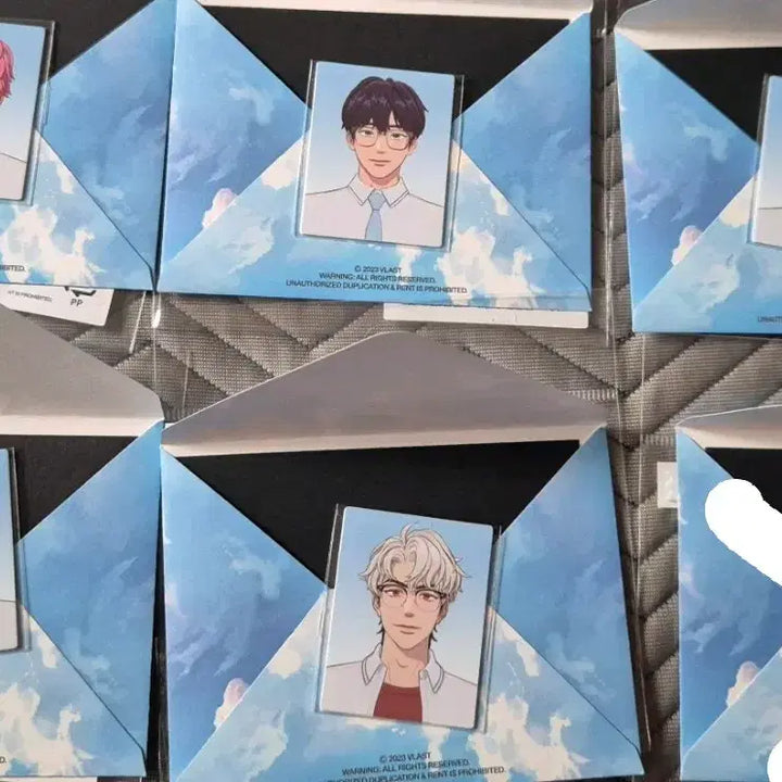 [BUNJANG] Plave Animate Proof Photo Set (Sealed) / 플레이브 애니메이트 증명사진 세트 미개봉 판매