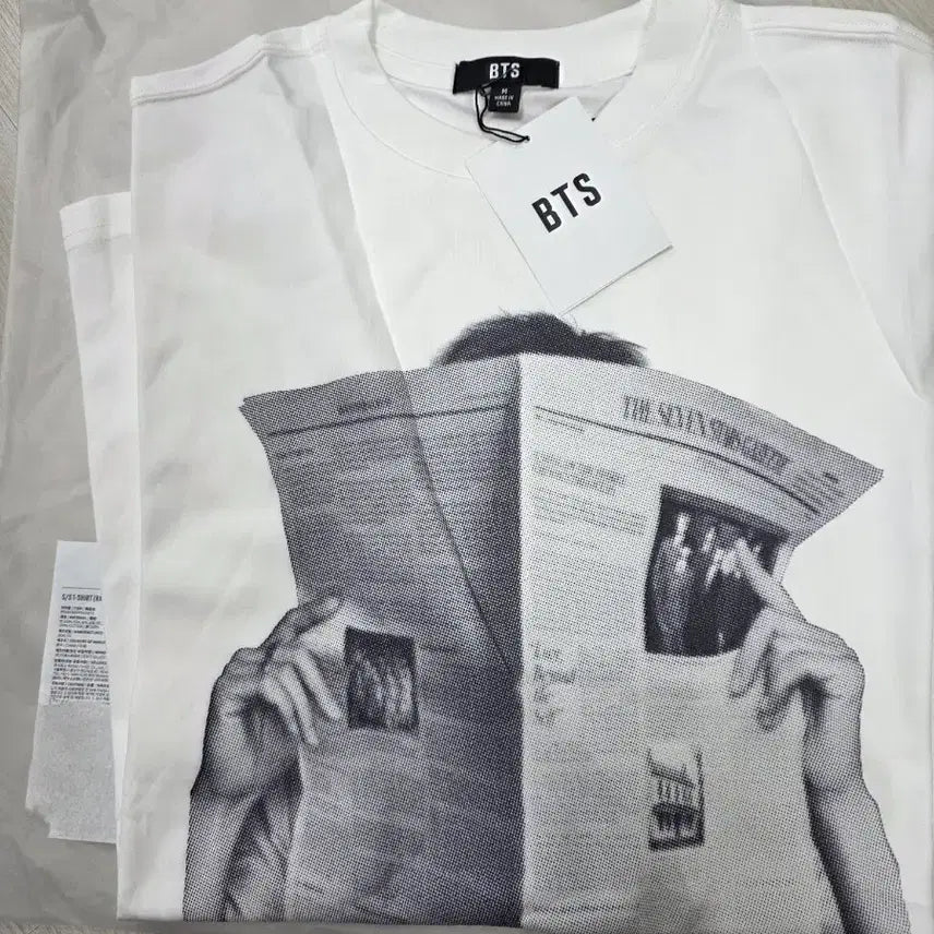 [BUNJANG] BTS RM Arirang Short Sleeve T-Shirt M / BTS 아리랑  RM 반팔 티셔츠 M