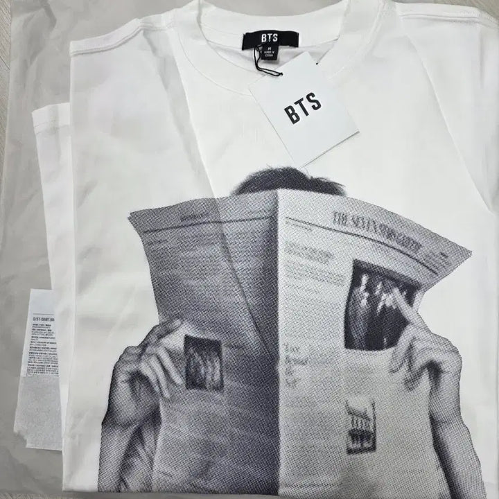 [BUNJANG] BTS RM Arirang Short Sleeve T-Shirt M / BTS 아리랑  RM 반팔 티셔츠 M