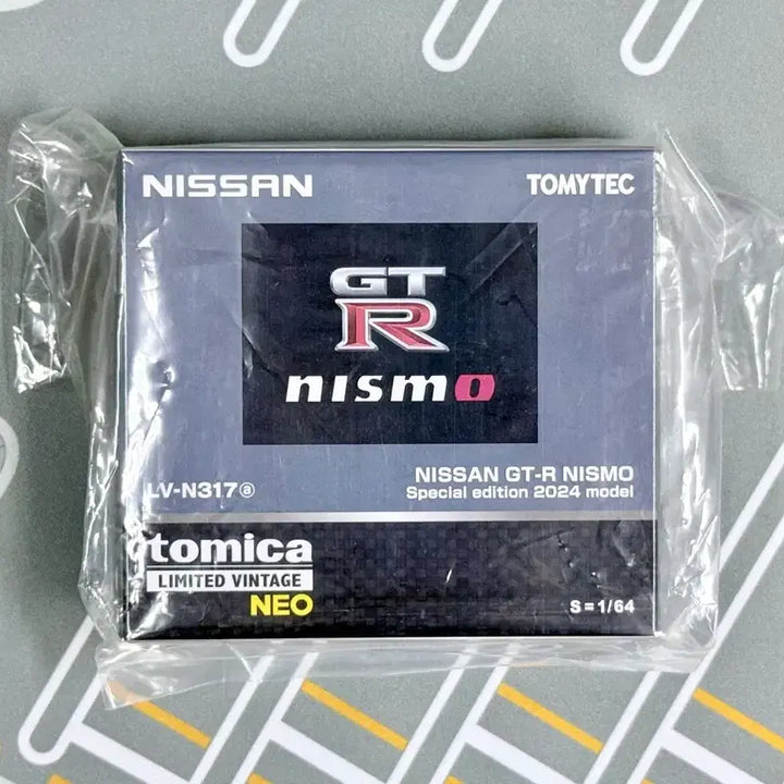 [BUNJANG] Tomytec LV-317 Nissan GT-R NISMO Special Edition 2024 Model 1/64 Scale / 토미텍 LV-317 NISSAN GT-R NISMO Special edition 2024 model