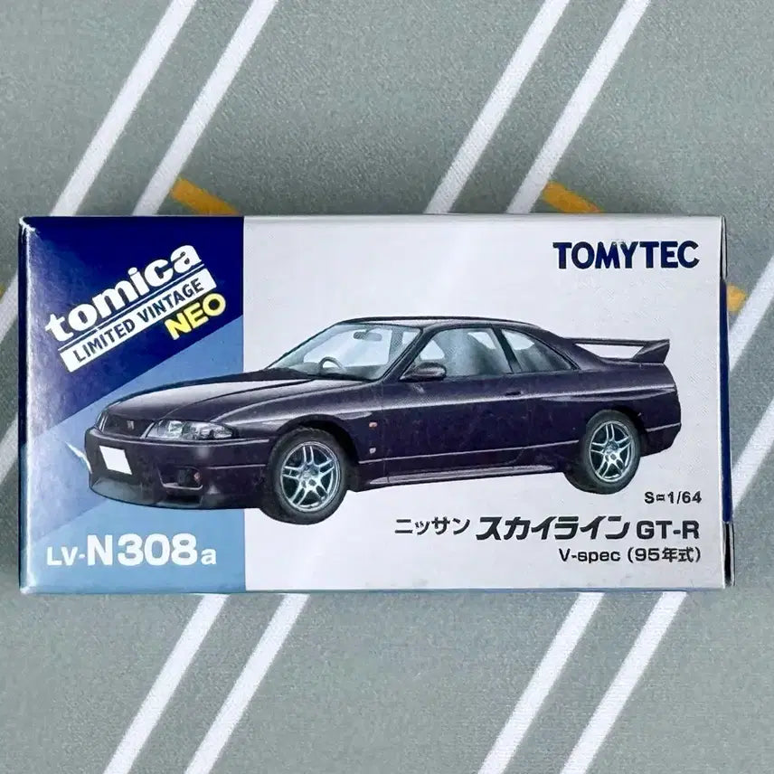 [BUNJANG] Tommytec Limited Vintage Neo Nissan Skyline GT-R R33 V-spec Purple 1/64 Scale / 토미텍 리미티드 빈티지 닛산 스카이라인 GT-R R33 퍼플